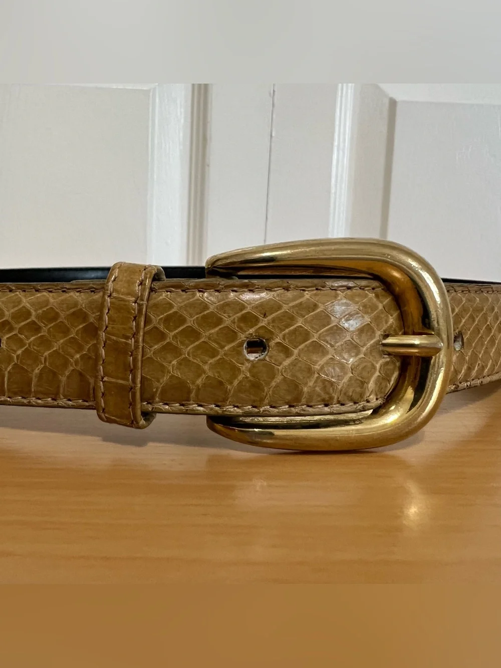Women's Tan Snake Skin Leather Belt with Gold Buckle Size Small